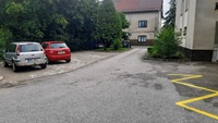 Fotografie nově vybudovaných parkovacích míst u DPS